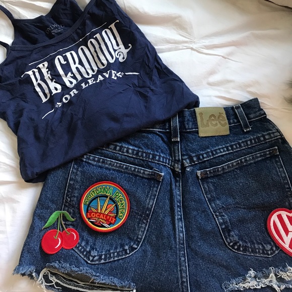 Idylwild Tops - BE GROOVY OR LEAVE CROPPED VINTAGE TANK Idylwild Tops - BE GROOVY OR LEAVE CROPPED VINTAGE TANK